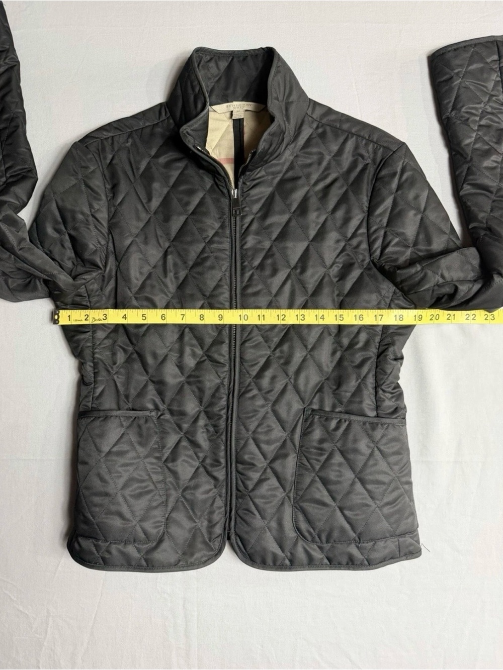 Burberry Black Quilted Jacket - Zip Front - Picture 13 of 14